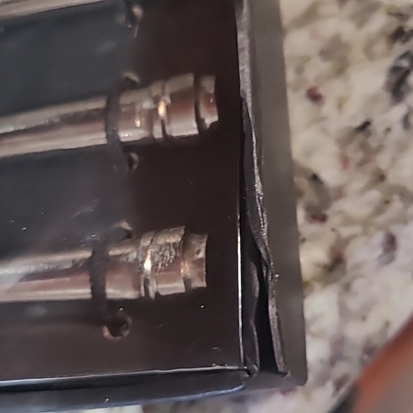 Artistic Accents Spreaders - Picture 3 of 3